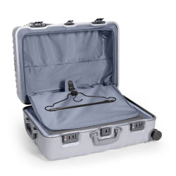 19 DEGREE FRAME SPINNER LUGGAGE