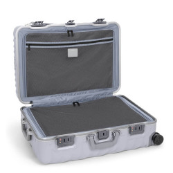 19 DEGREE FRAME SPINNER LUGGAGE