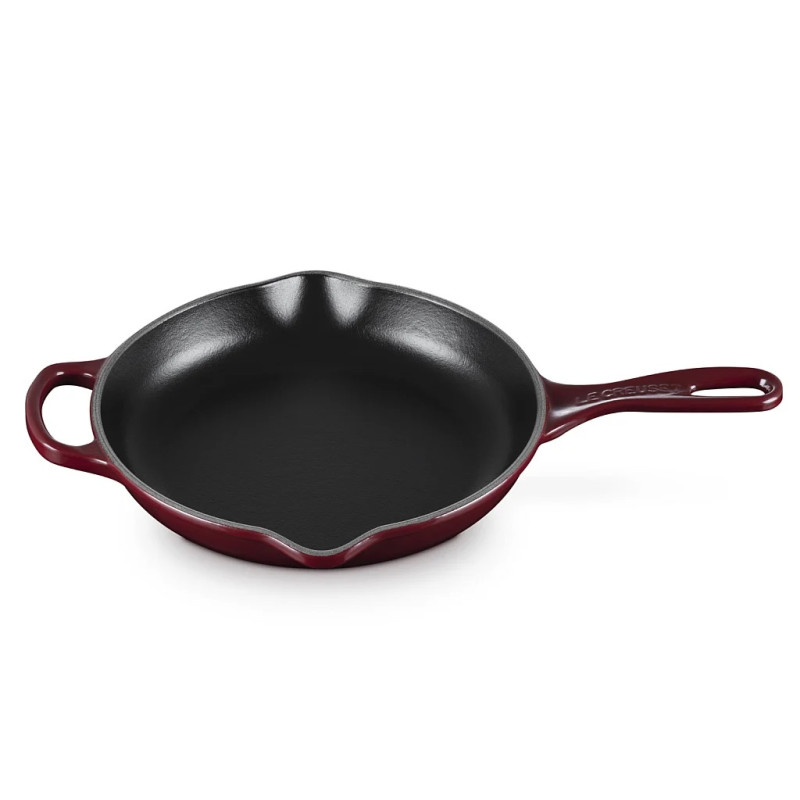 CAST IRON DEEP DOUBLE POUR SPOUTS SKILLET