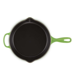 CAST IRON DEEP DOUBLE POUR SPOUTS SKILLET