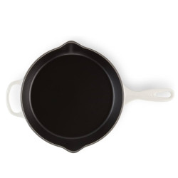 CAST IRON DEEP DOUBLE POUR SPOUTS SKILLET