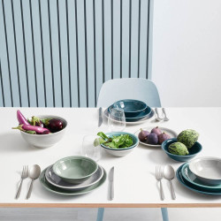 COFFEE CUP WITH SAUCER, COLOUR TREND